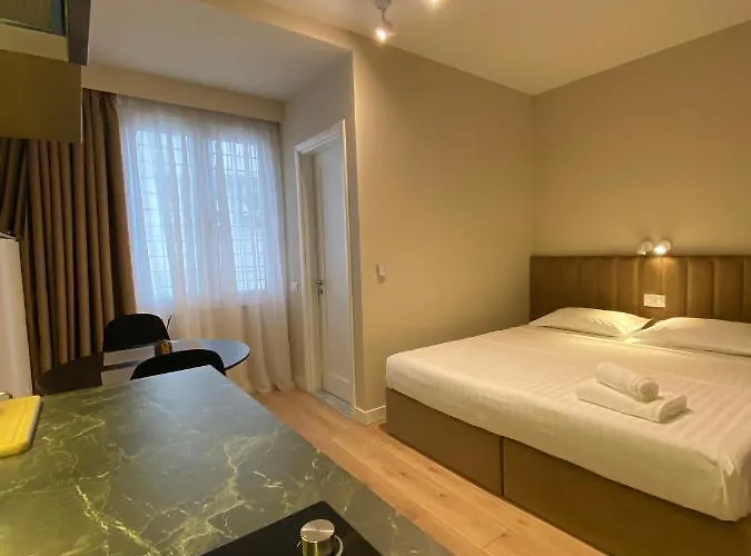 Hotel Living 4*